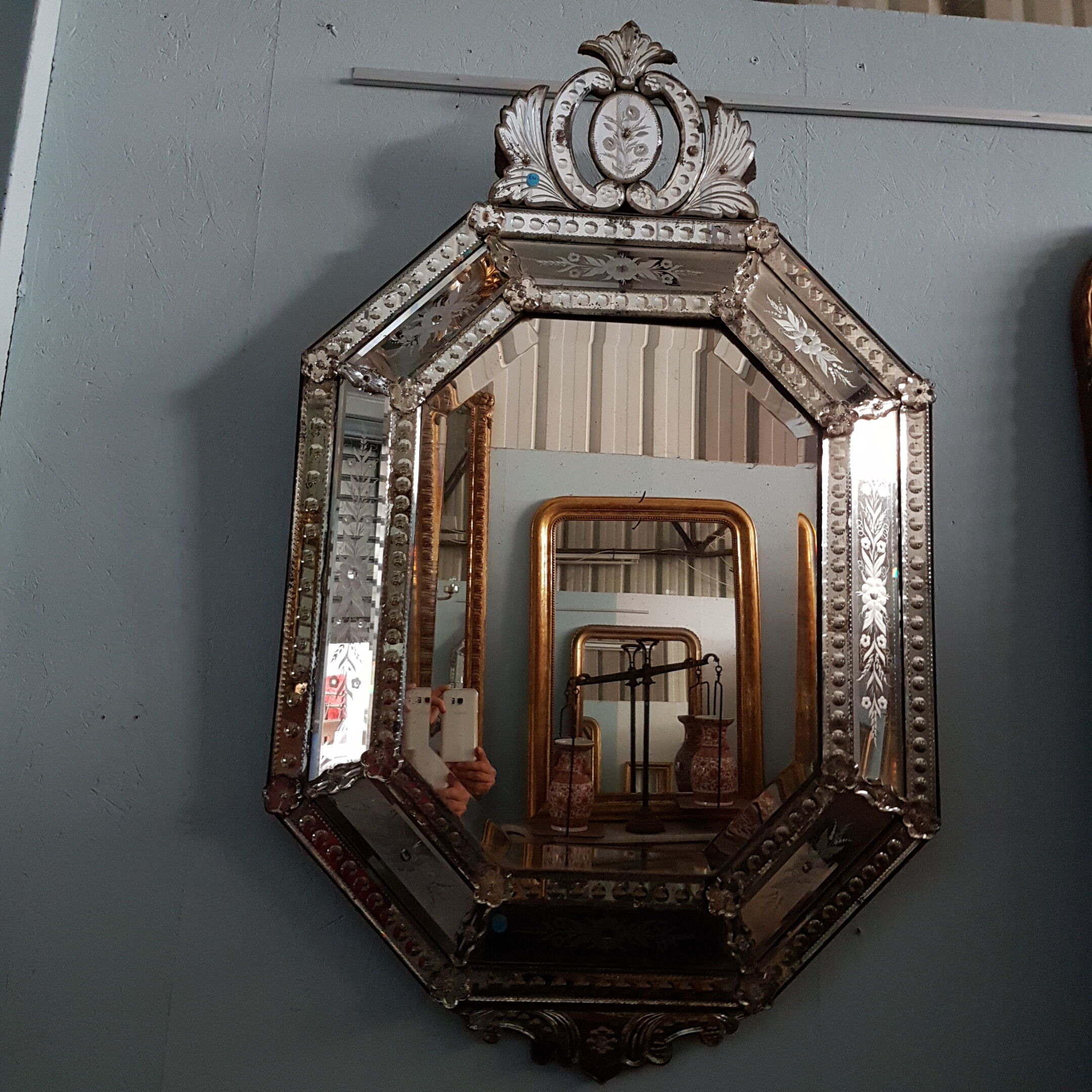 Venitian mirror - 118x72cm