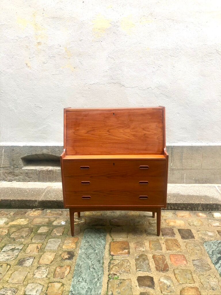 Secretary by Arne Wahl Iversen Denmark 1960