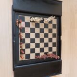 Chess game of the years with black lacquer and ivory board
