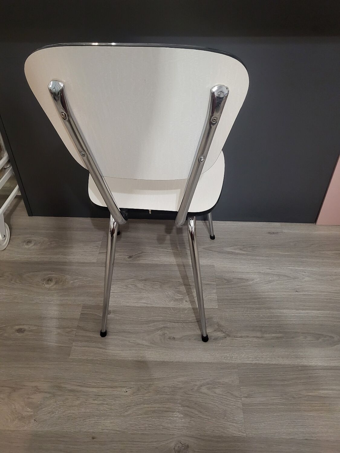 Formica chair