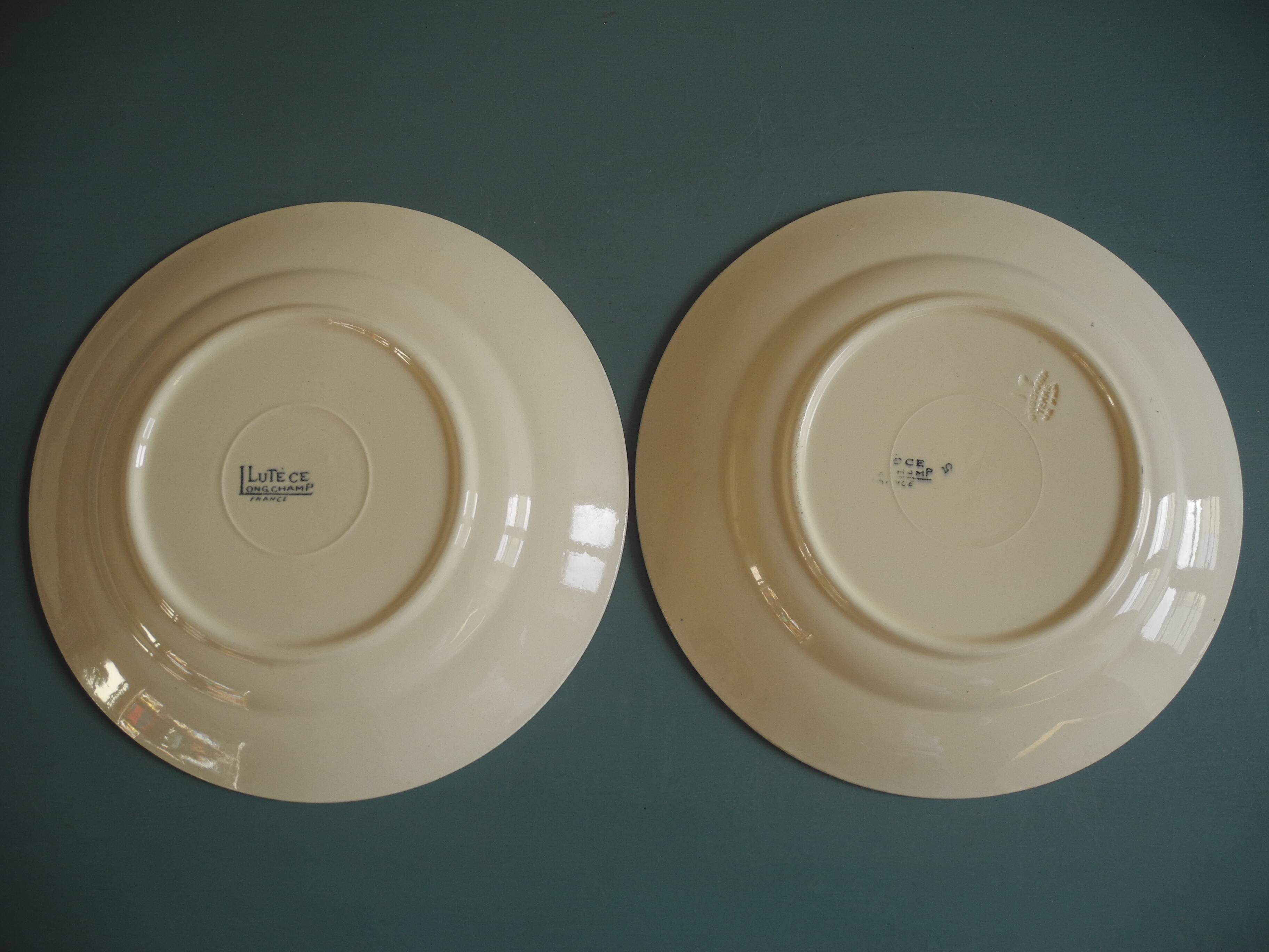 Set of 2 Terre Fer Longchamp Lutèce antique French plates