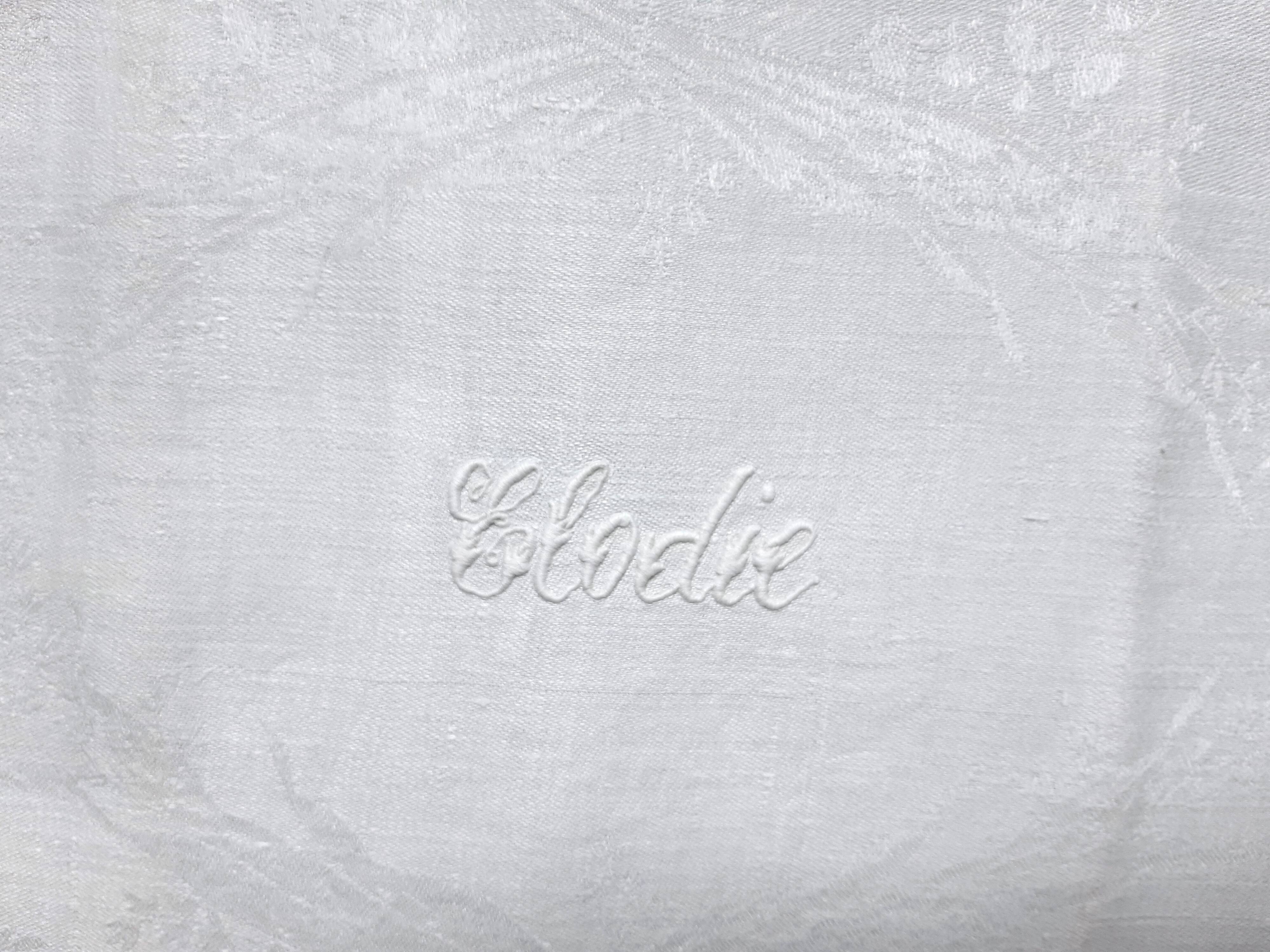 Four table serviettres XIXth embroidered "Elodie"