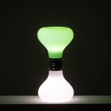 attribué à Carlo Nason. Lampe en verre blanc et vert. Années 1970.