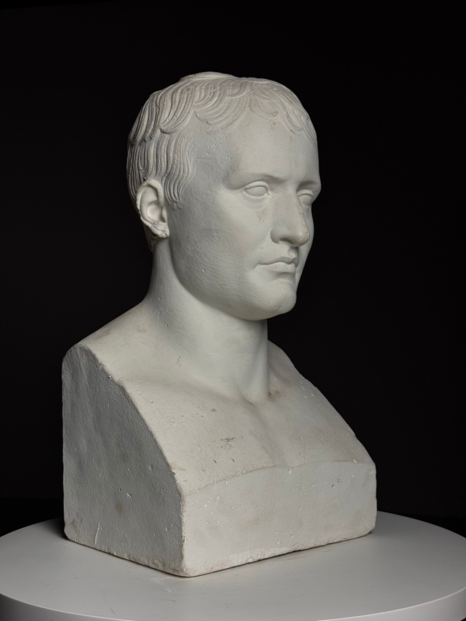 Buste de Napoléon en plâtre, 20e siècle.