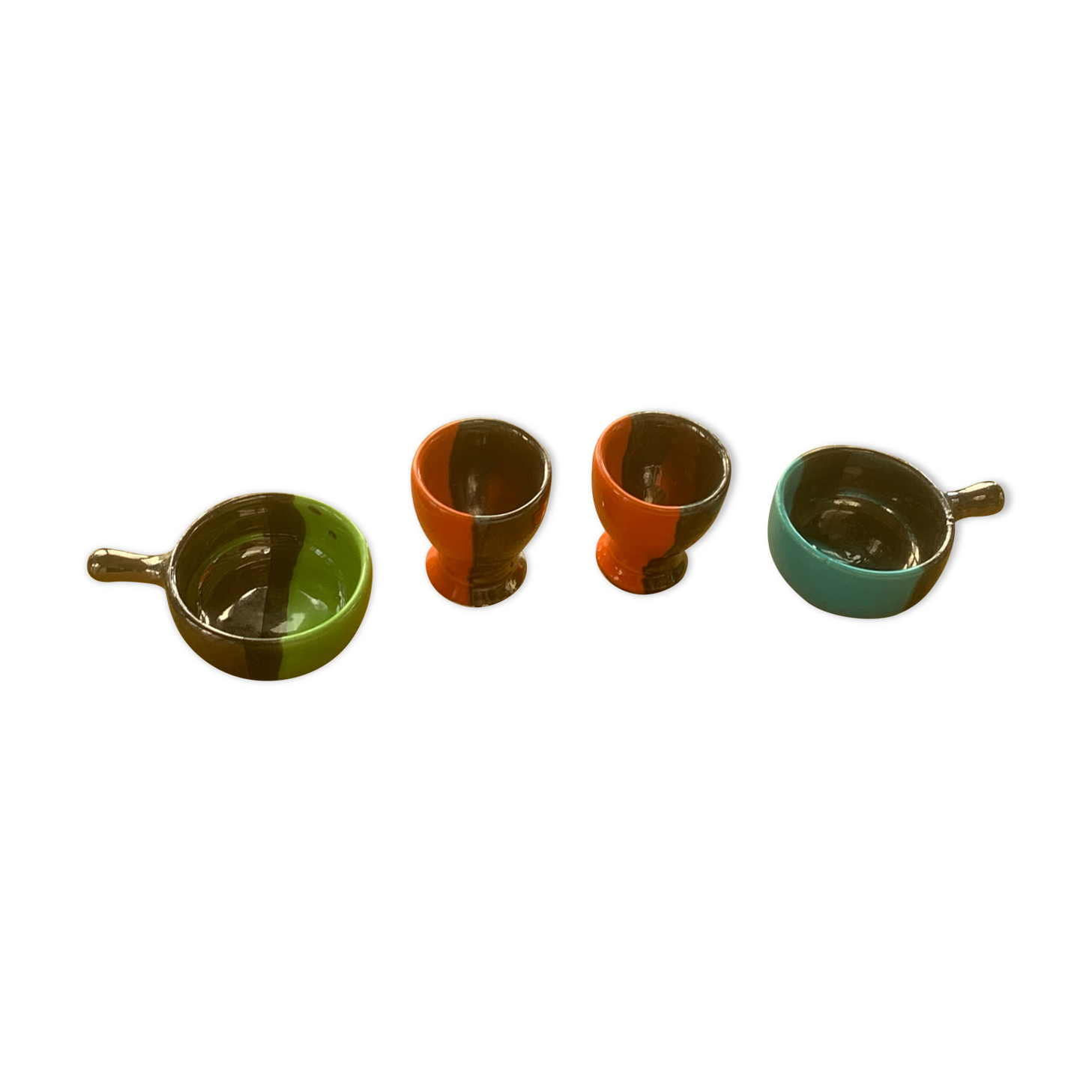 Set of two coquetiers and two caquelons in vintage 1950 two-tone ceramic