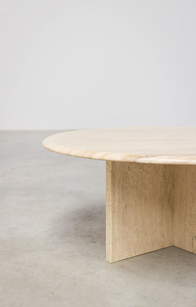Modernist Round coffee Table in Travertine, 1970s