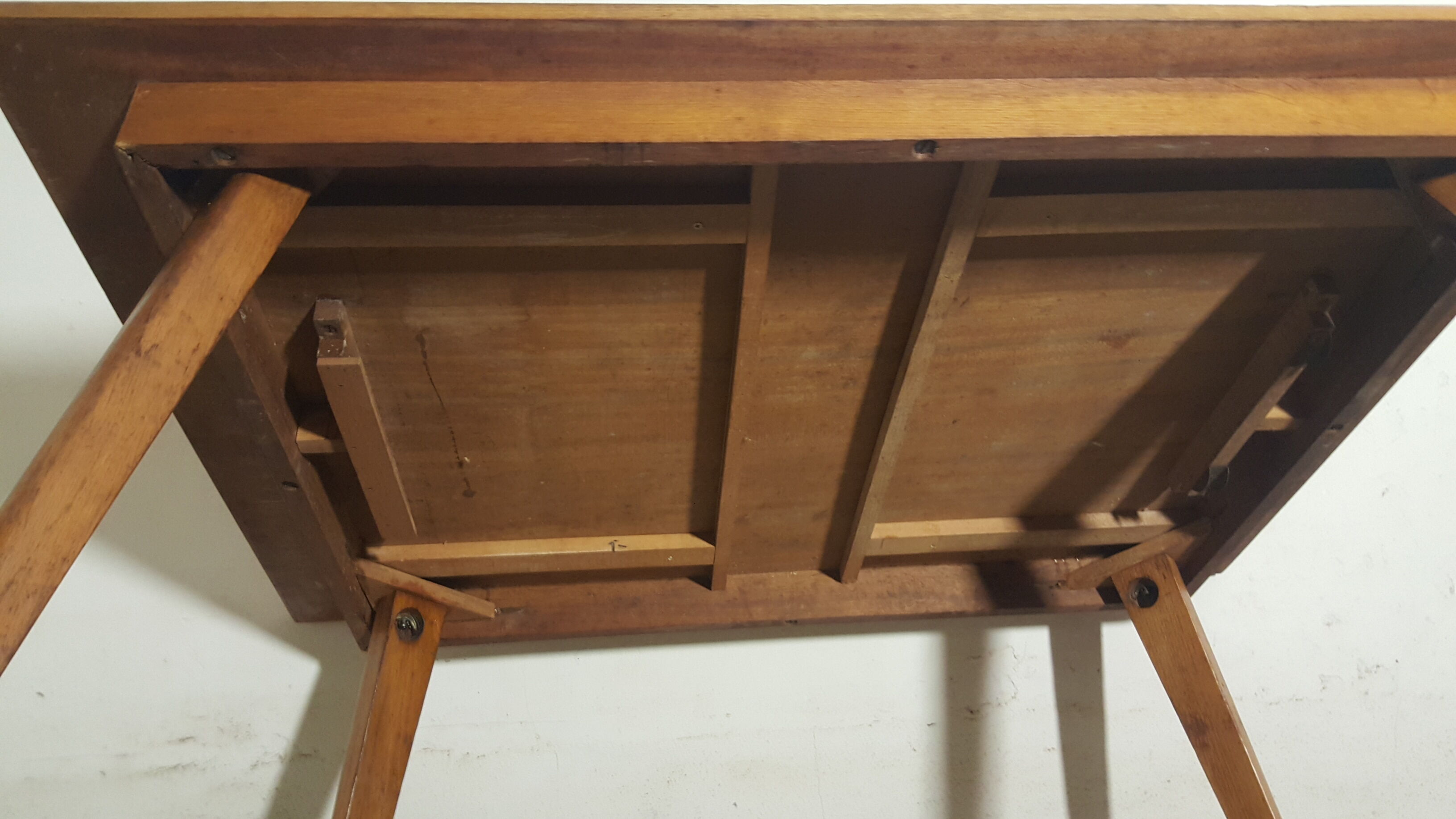 Table années 50