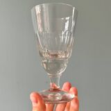 Série de 6 verres à pied anciens dépareillés