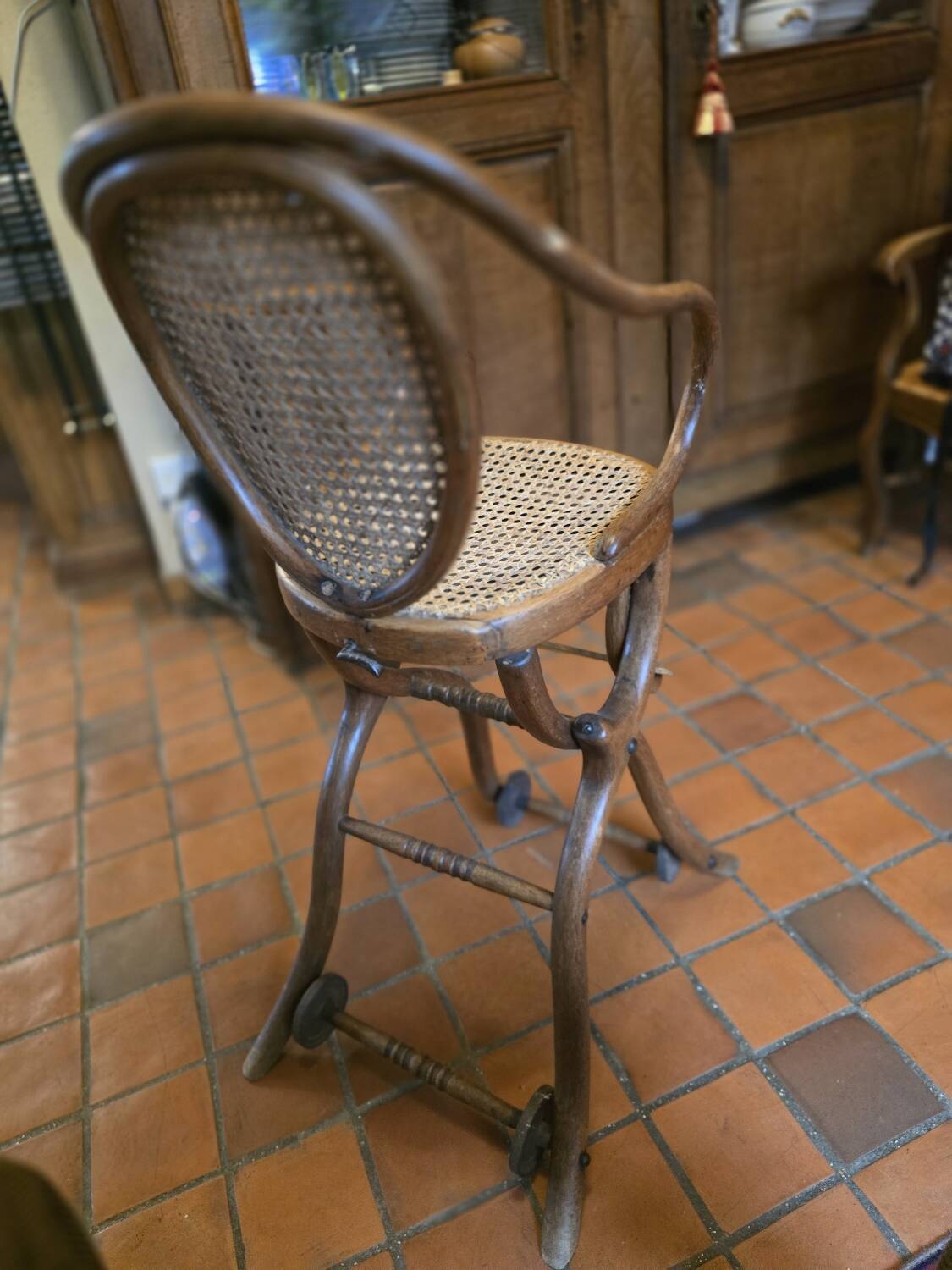 Convertible child's chair