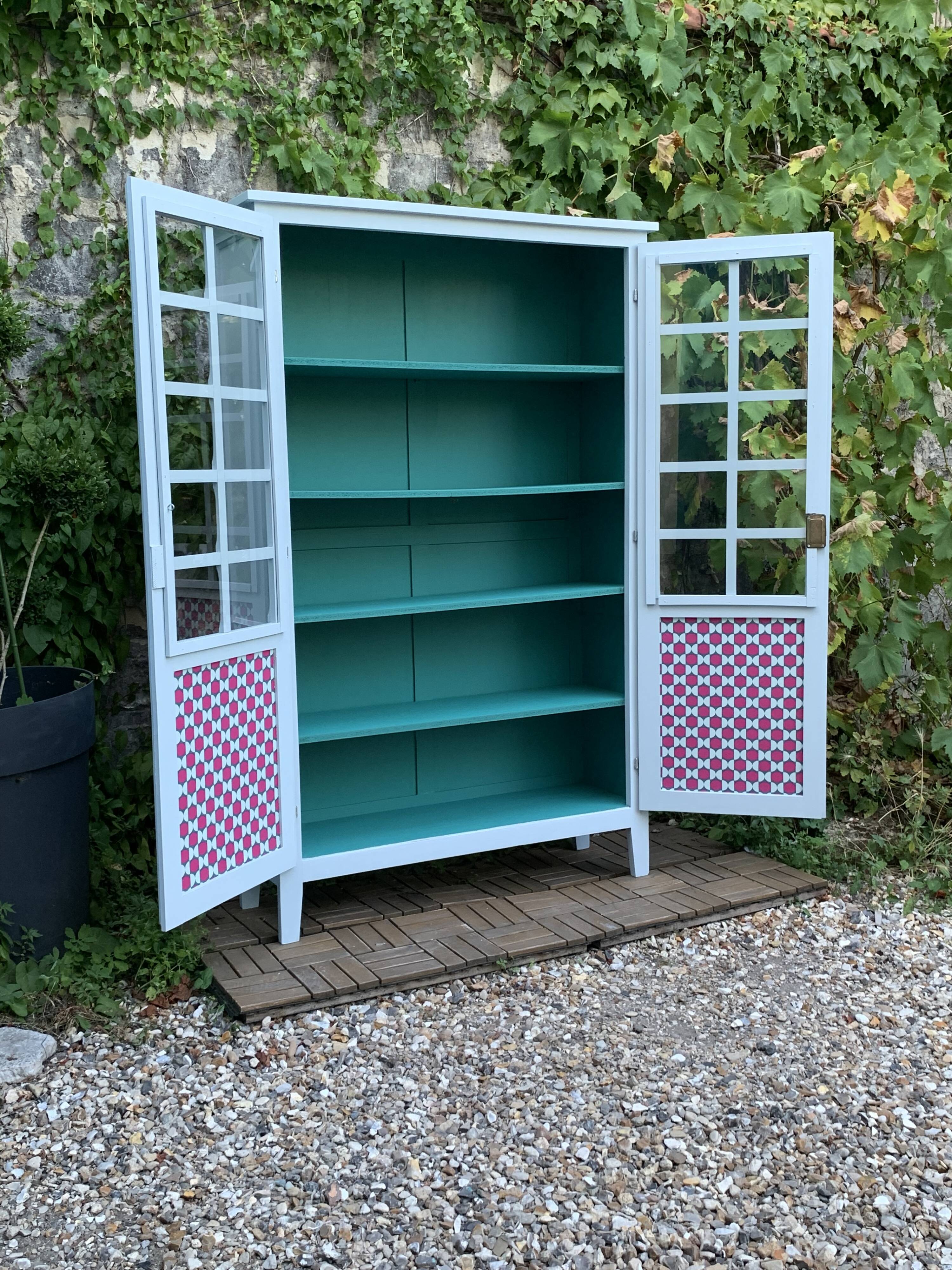 Vintage 1960s Parisian glass cabinet