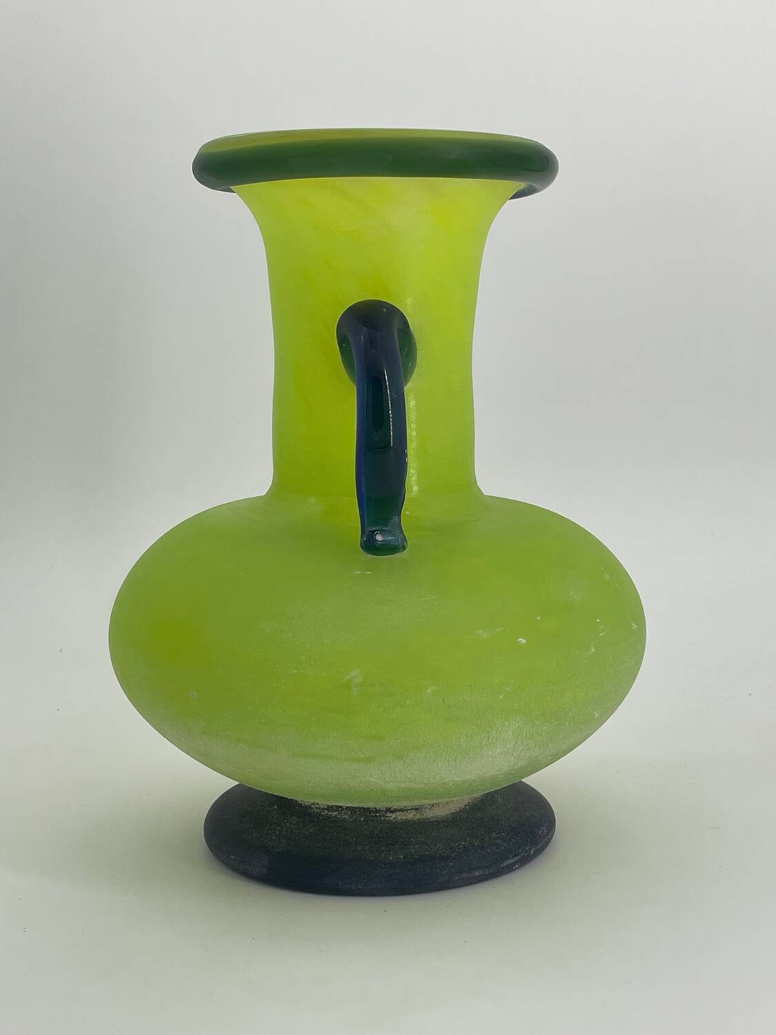 Vintage glass paste vase
