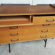 Commode moderniste