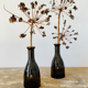 Lot de 2 jolis flacons identiques en verre ambré