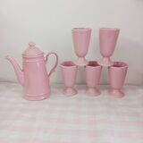 Coffee service, coffee pot and 5 pink mazagrans