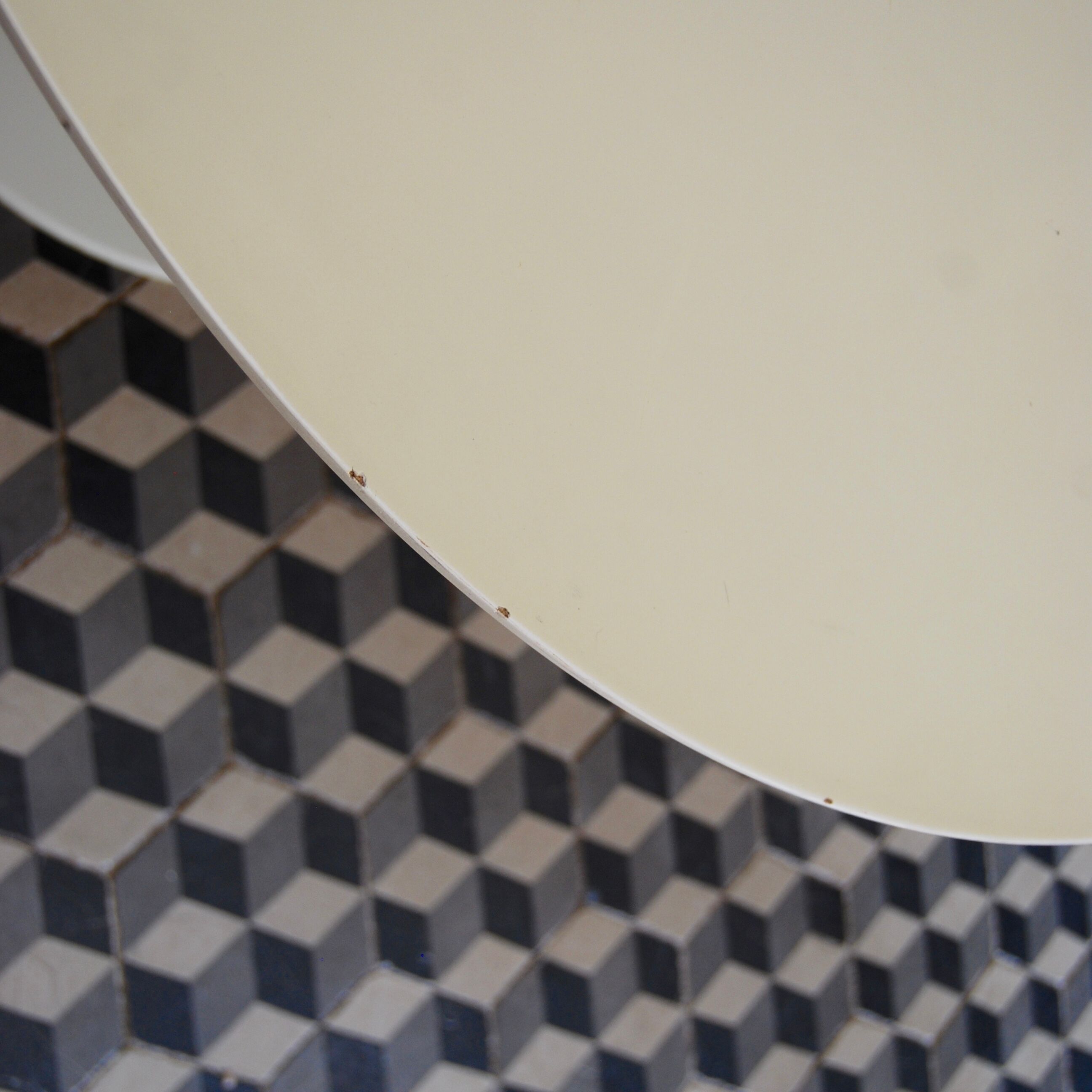 Table foot tulip round