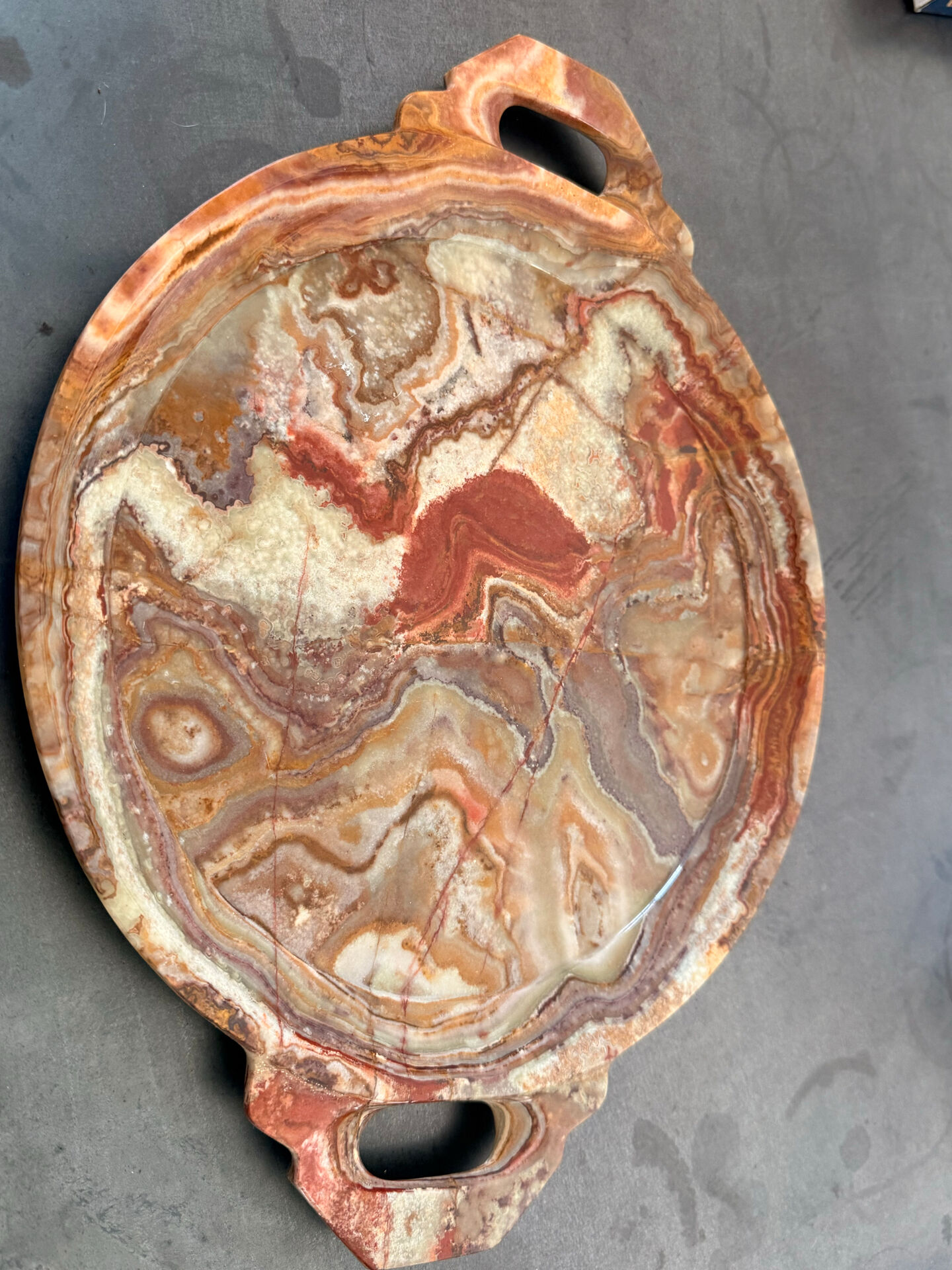 Genuine onyx plateau