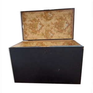 coffre ancien en bois