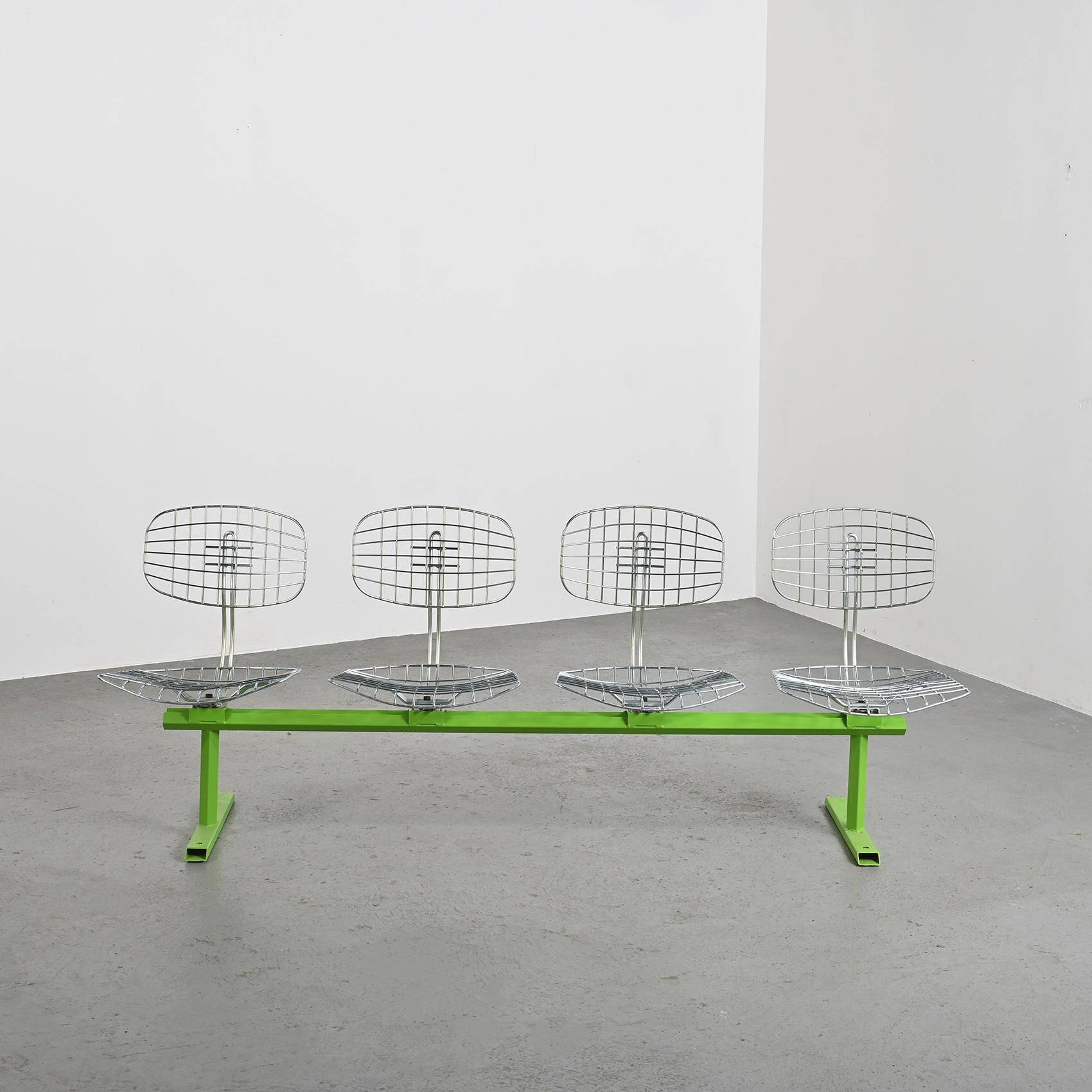 Michel Cadestin : Banc Beaubourg à 4 assises 1974