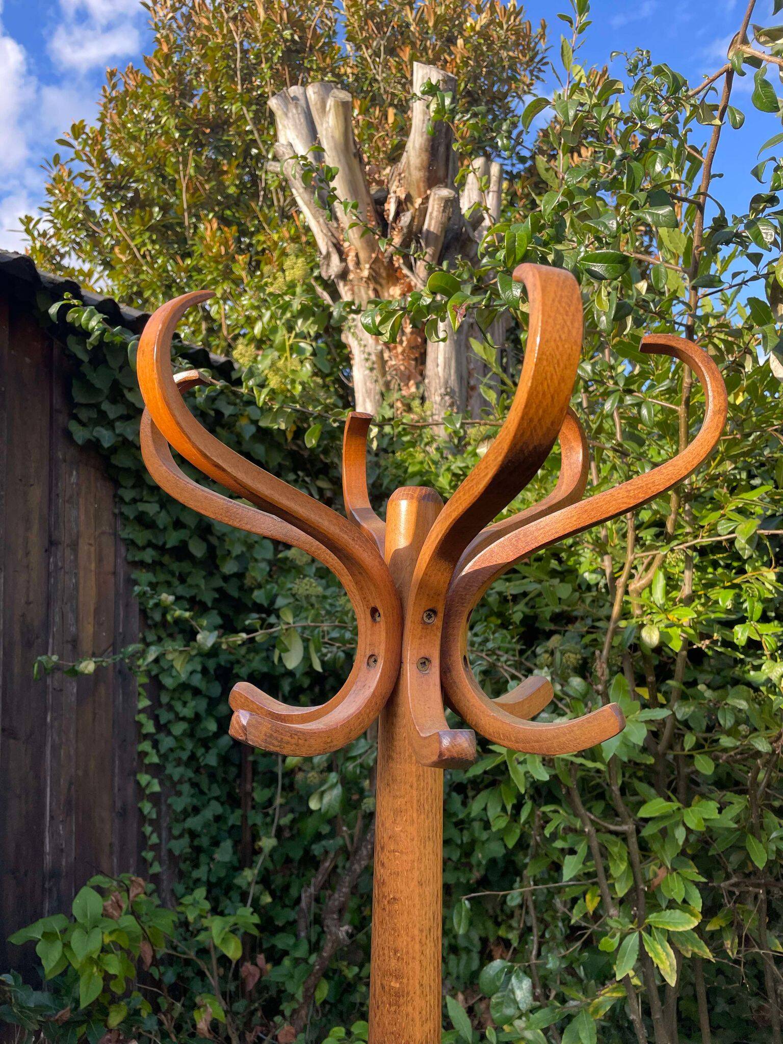 Baumann Parrot Coat Rack