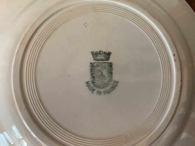 Two collection plates hand-painted rooster pattern signed fab Quimper and wolf mill hamage