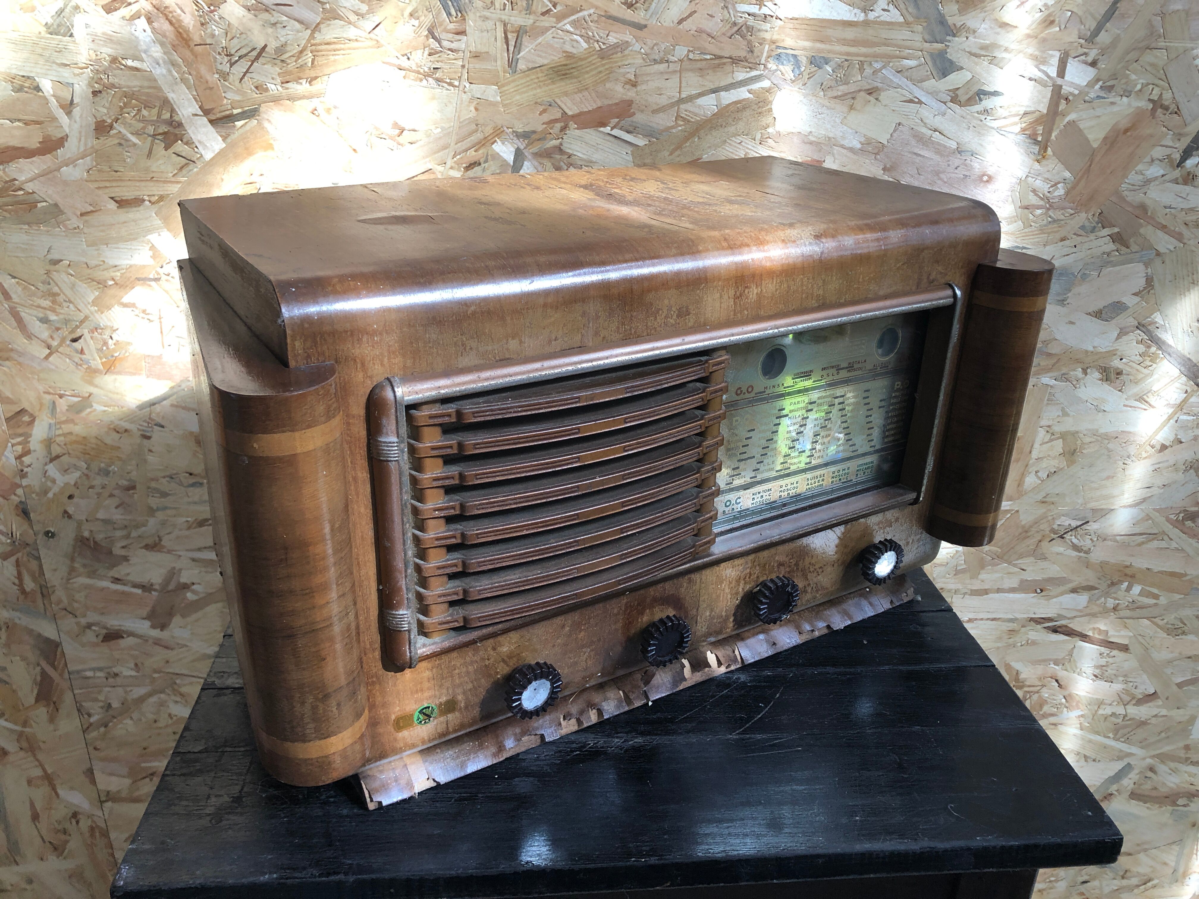 Old Radio TSF CRISLER Wood + Bakelite Buttons Vintage Hifi Decoration