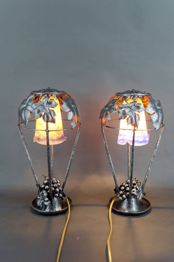 Paire de Lampes Fer Forgé, Thème de la Vigne, Müller Frères, Art Déco, 1925