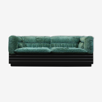 Lounge sofa by Giovanni Offredi for Saporiti