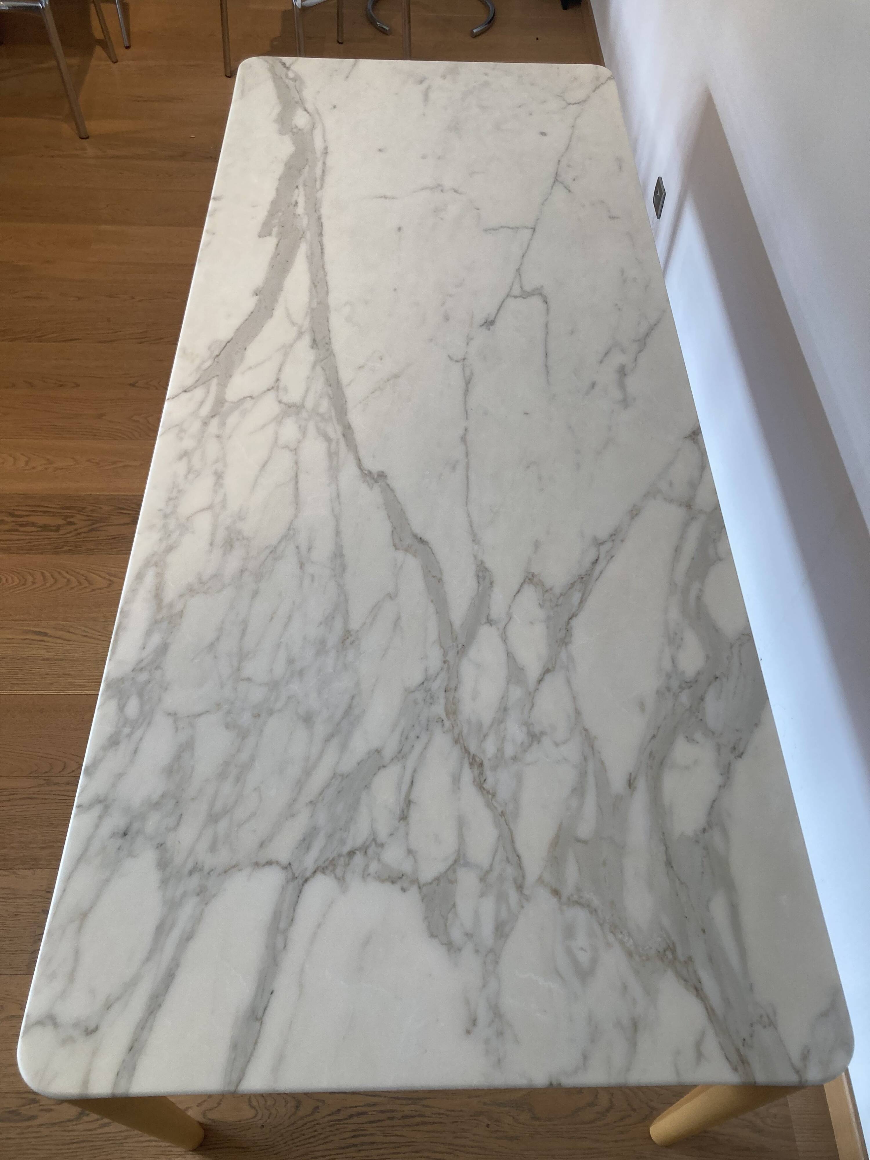 Tavolo 95 table set by de padova