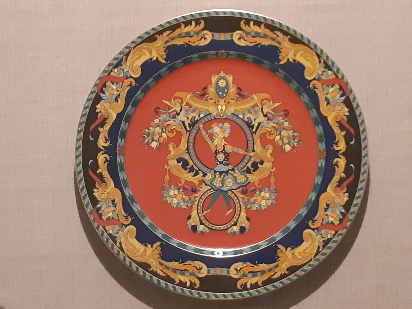 Medusa Versace Plate