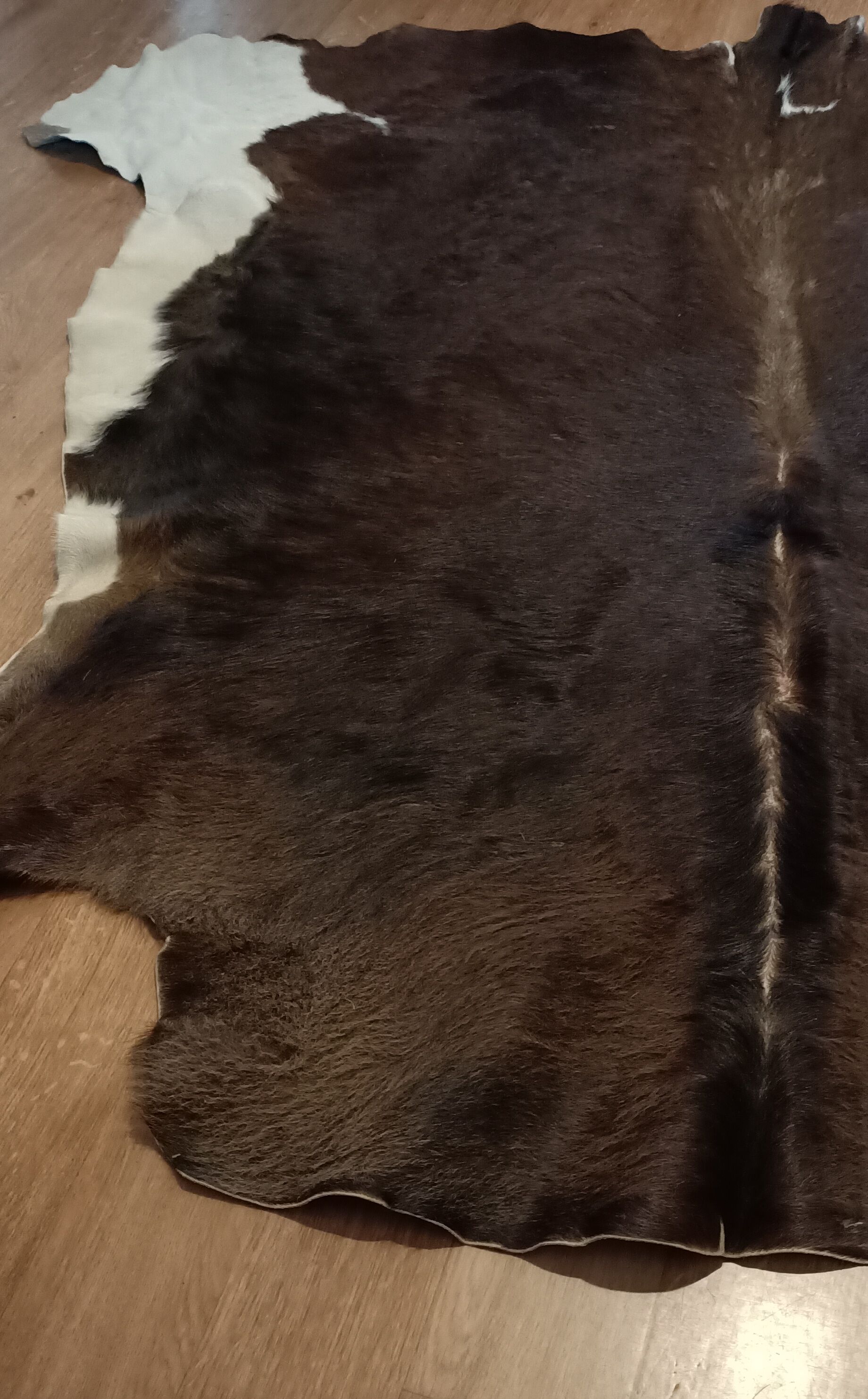 Vintage cow skin carpet, 140 cm x146 cm