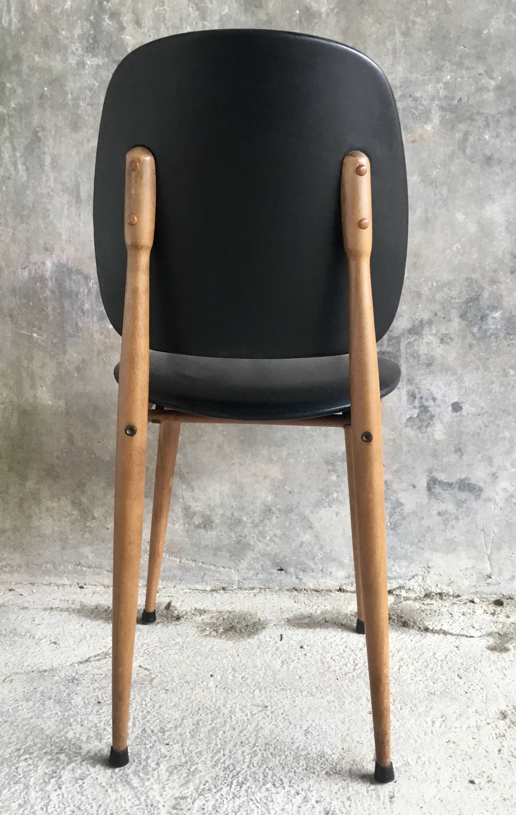 Pegasus chair by Baumann 1960