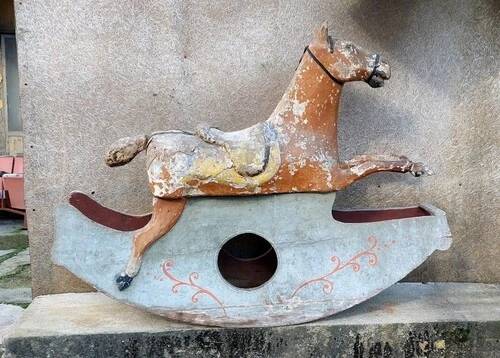 Ancien Cheval À Bascule XIXe Siècle En Bois Et Papier Mâché Peint
