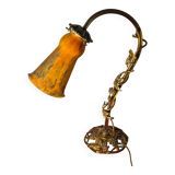 Art Nouveau desk lamp in bronze and gilded brass, 41 x 31 cm
