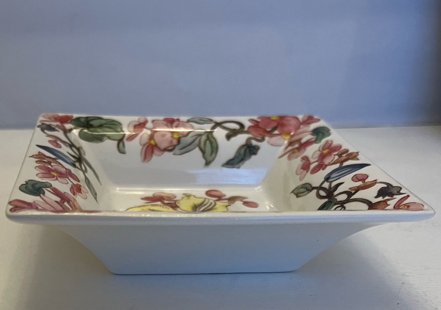 Pair of Gien ashtrays