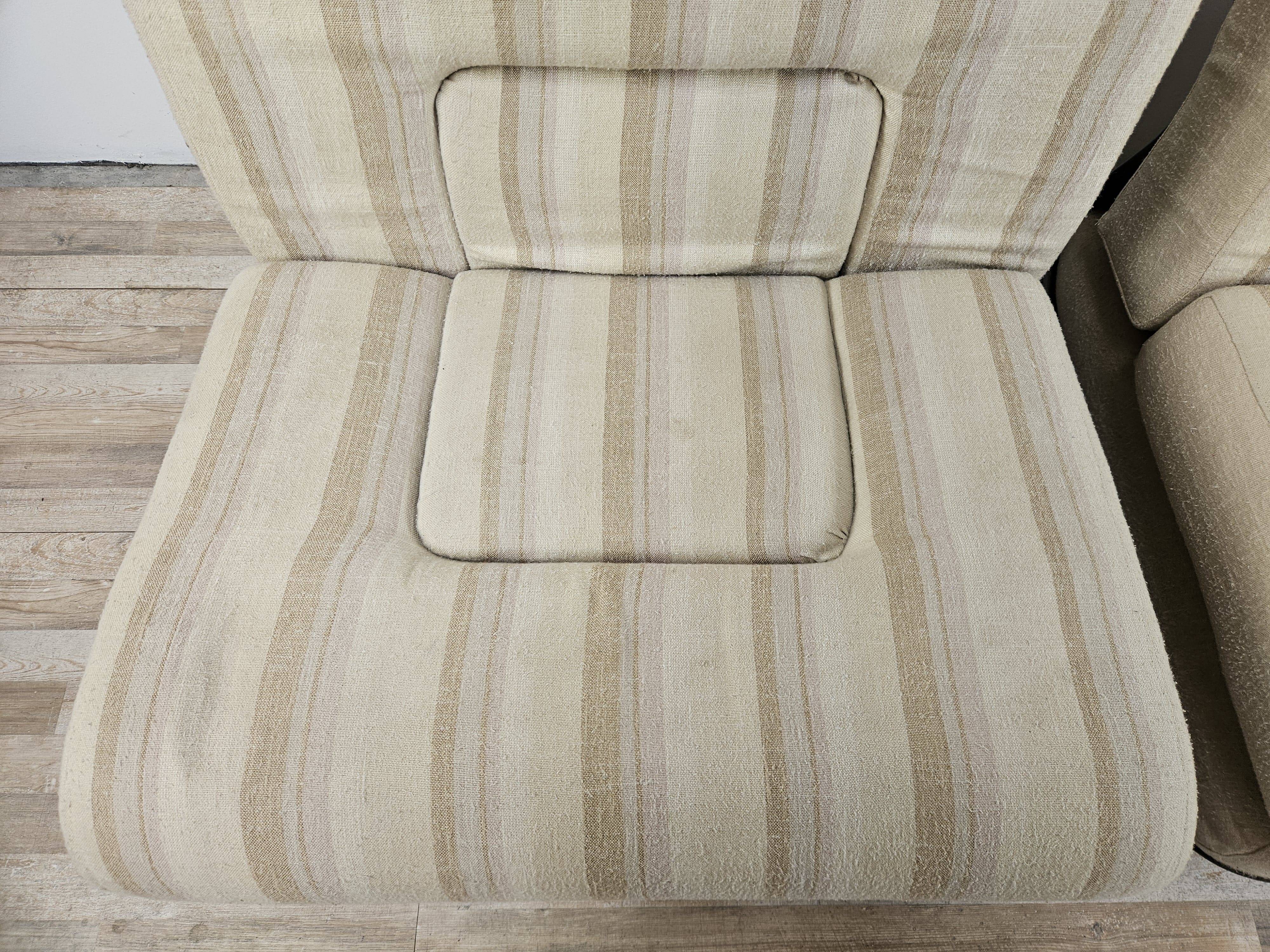 Fauteuils italiens du milieu du siècle en bois et tissu