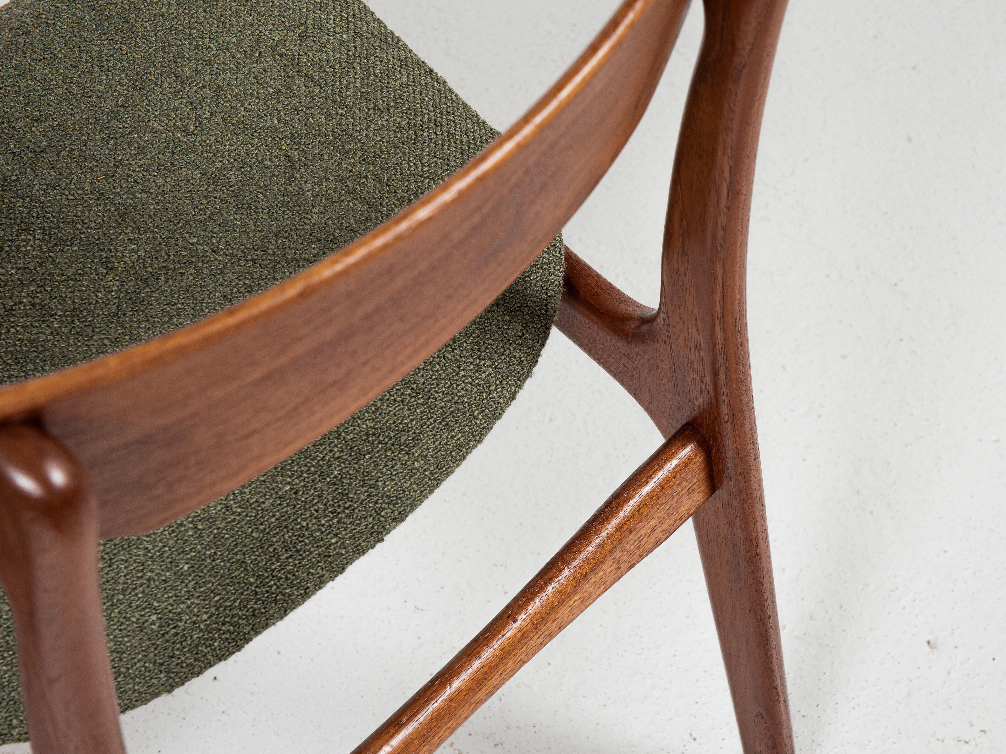 10 chairs in teak by Schiønning & Elgaard 1960s