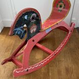 Cheval à bascule en bois