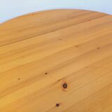 Vintage Charlotte Perriand Les Arcs round pine dining table from the 60s 70s