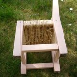 Pink braided seating chair