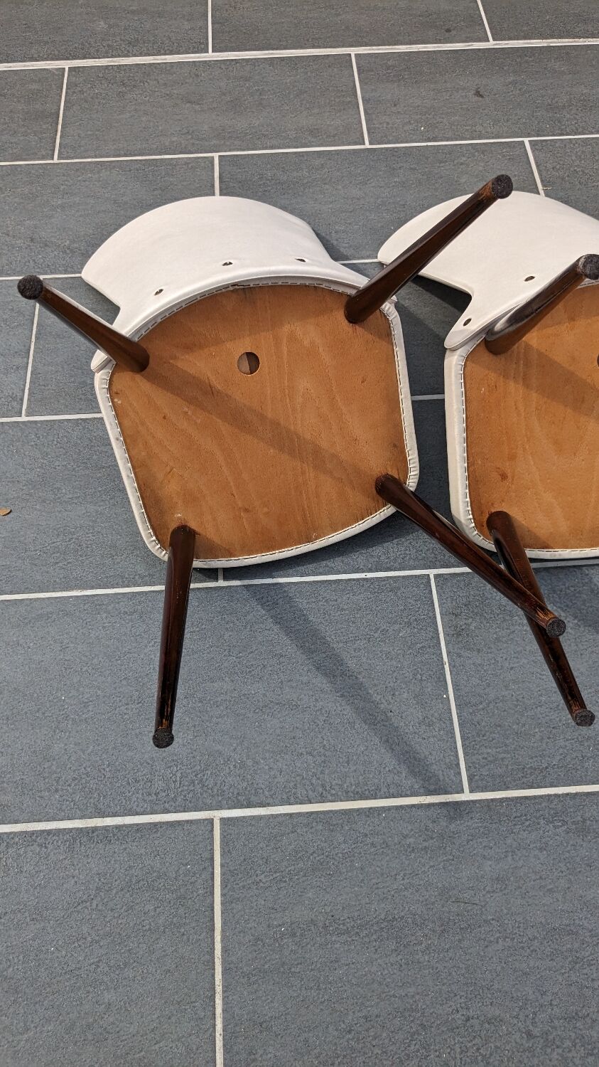 Baumann Essor model chairs