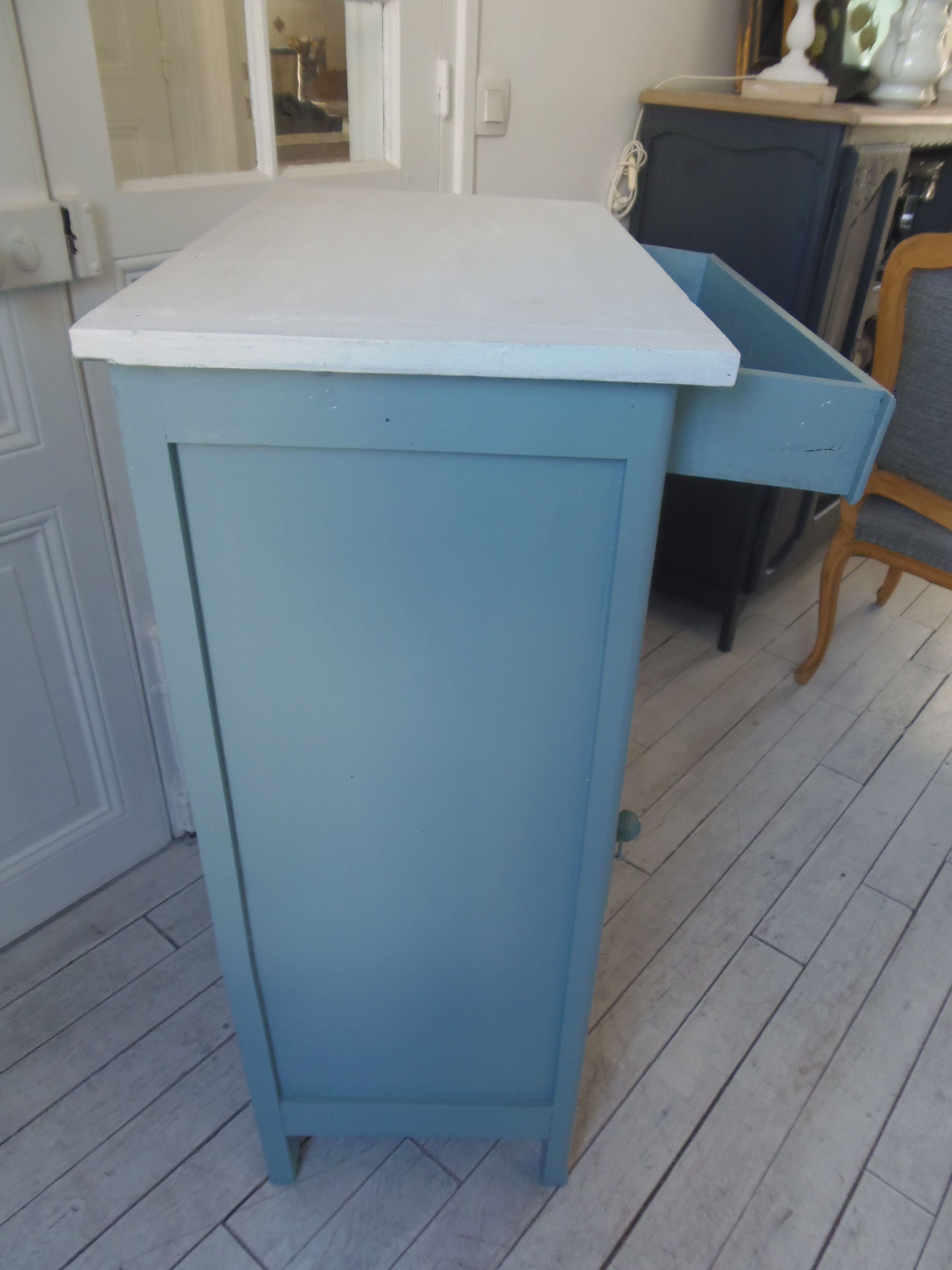 Parisian buffet 1 door
