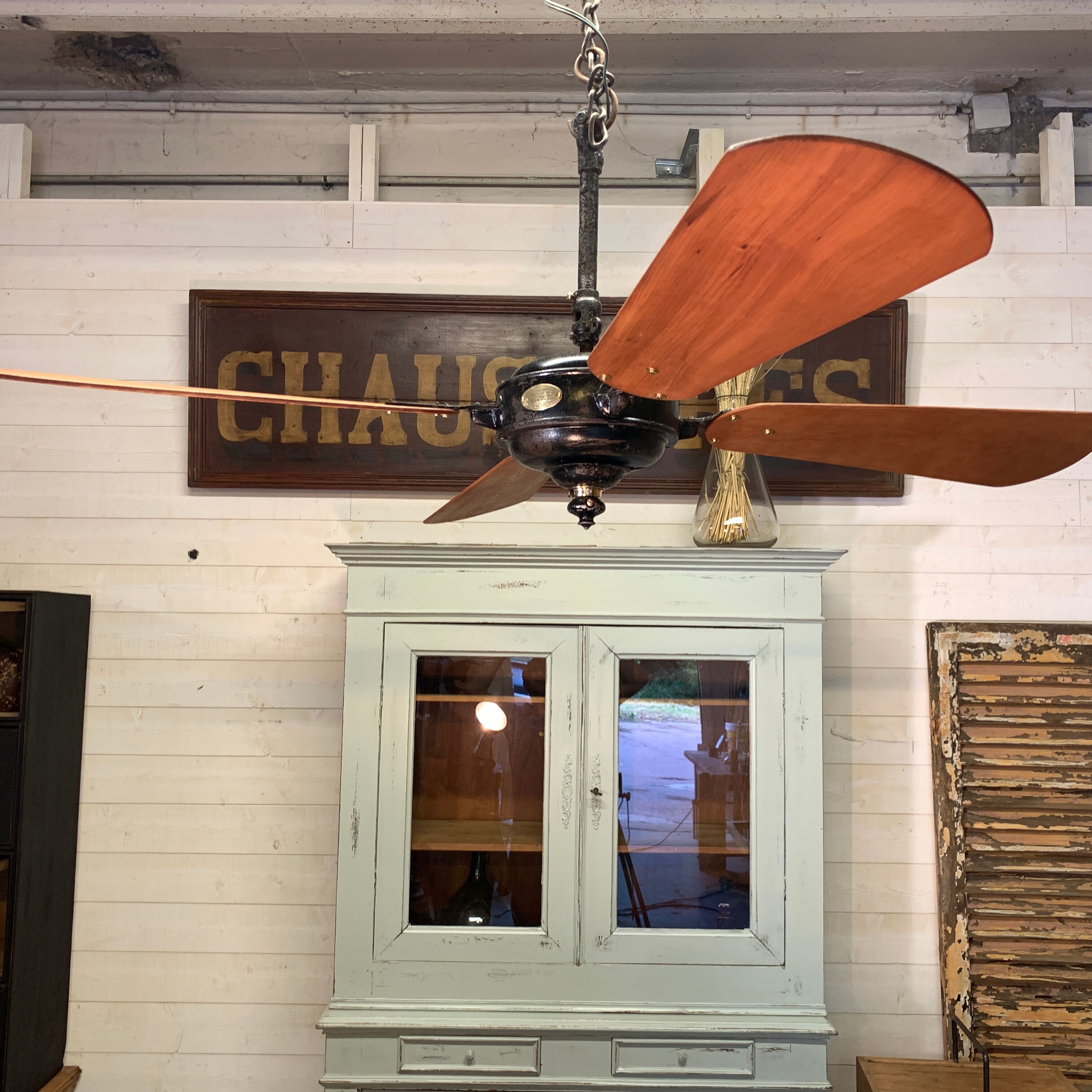 Old suspended fan marelli 1940