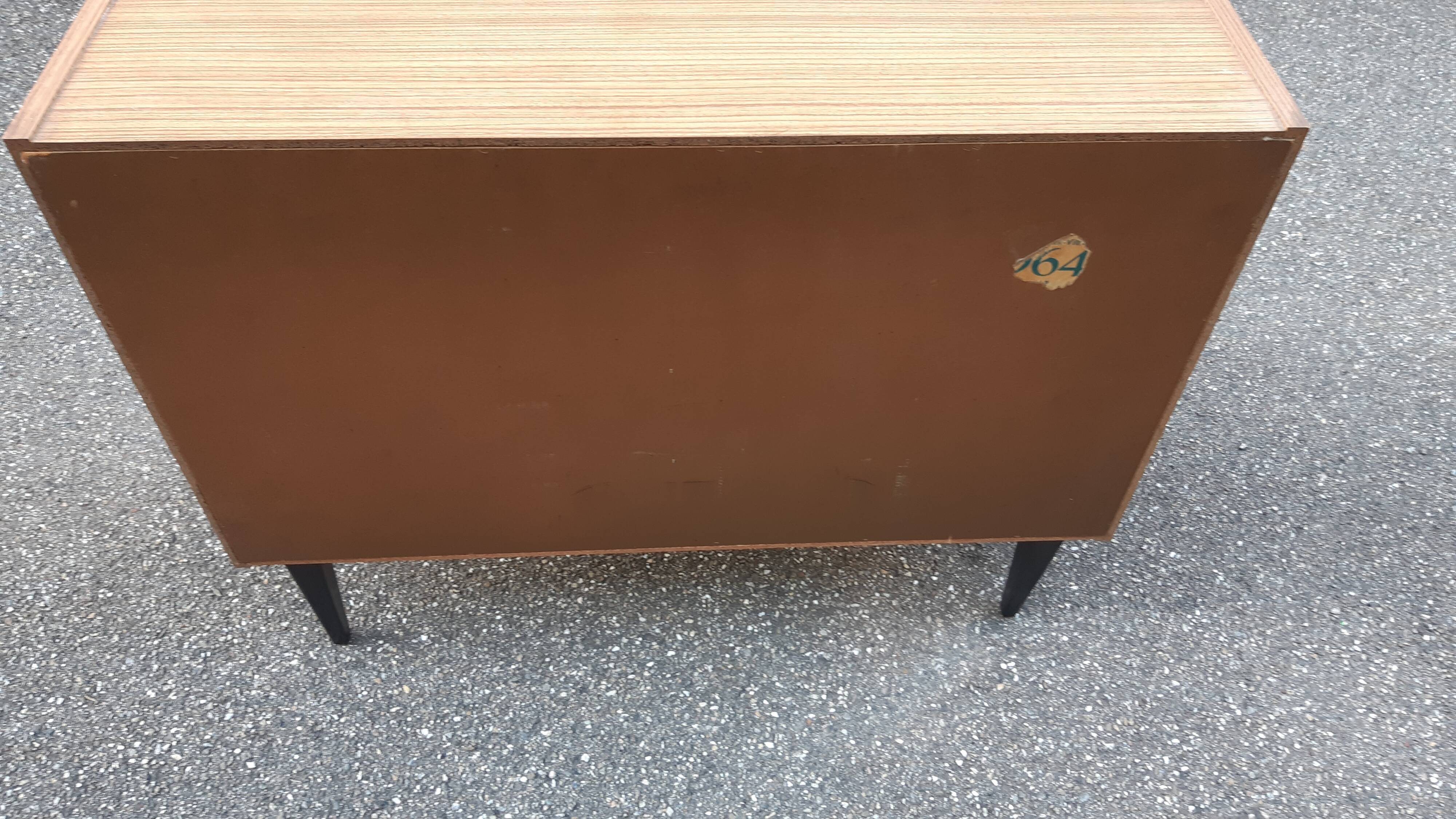 Buffet vintage