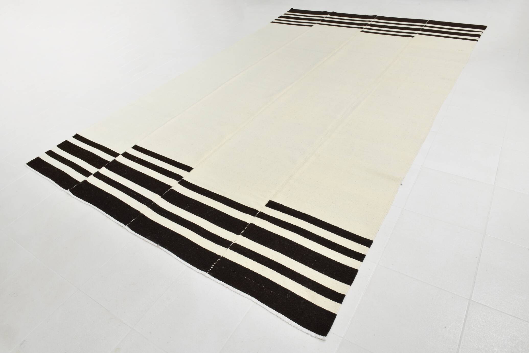 Black Beige Modernist Vintage Kilim Rug, 240x392Cm