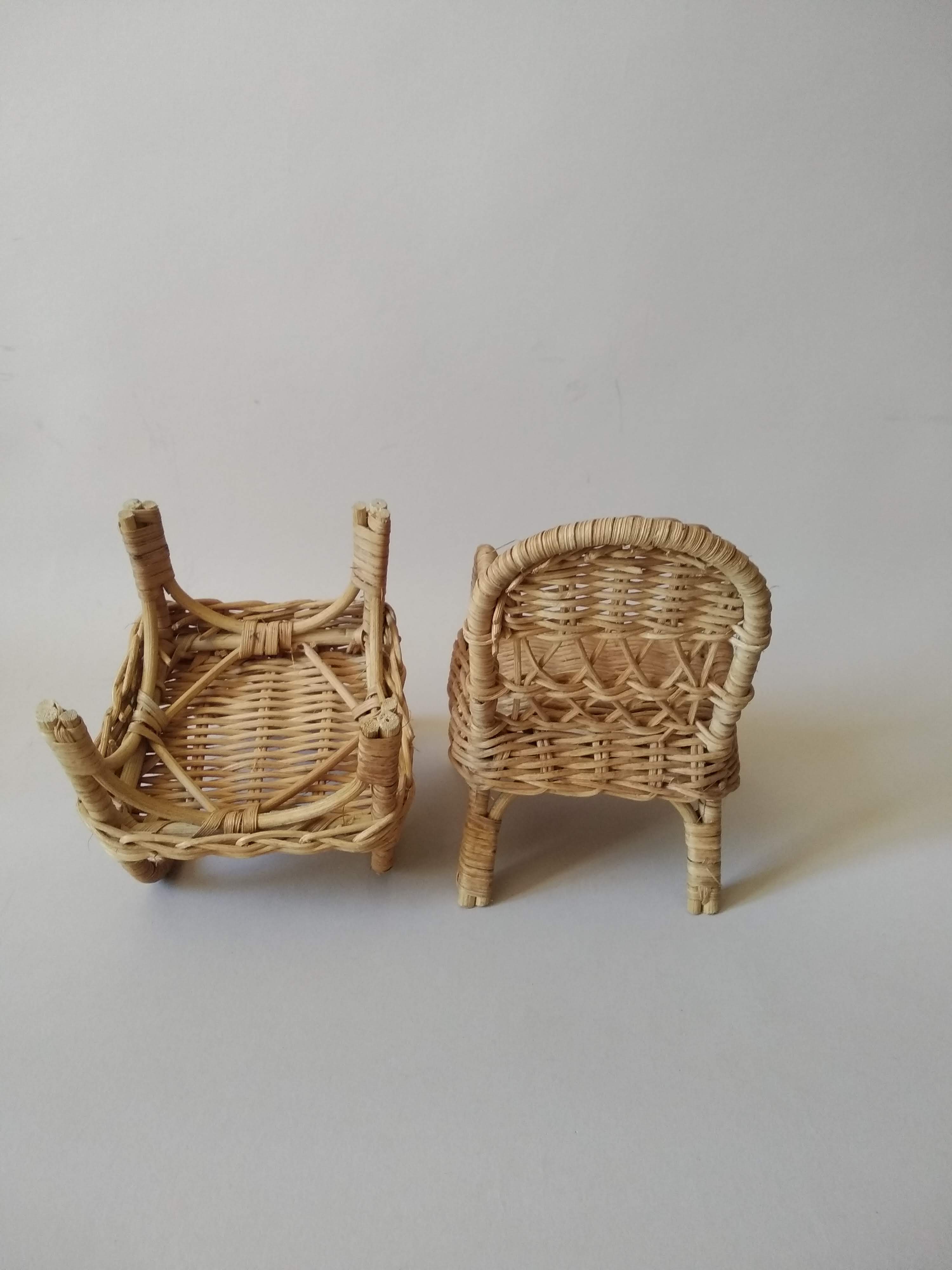 Garden furniture in miniature rattan for doll or decoration
