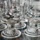 10 verres à pied vintage en verre moulé