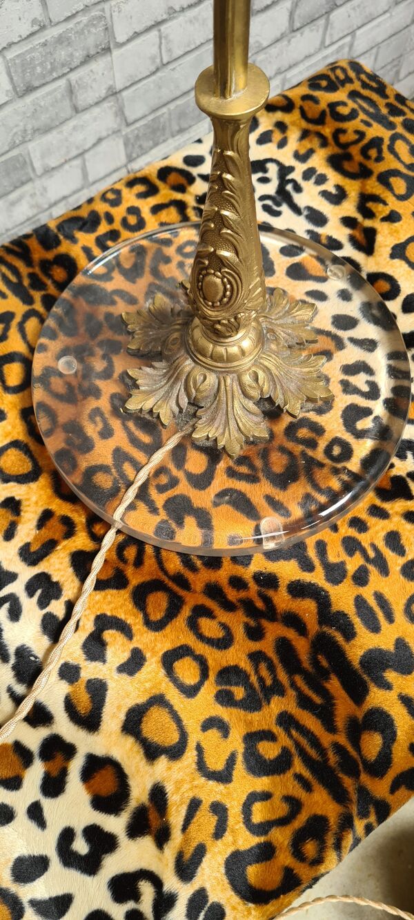 Lampe rocaille bronze et laiton art nouveau tulipe forme libre