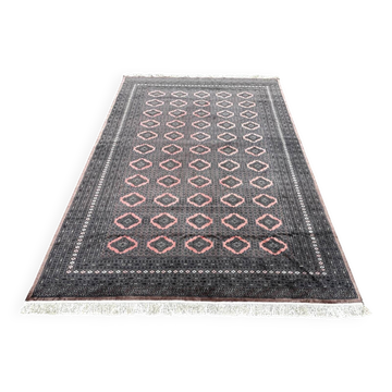 Tapis persan fait main