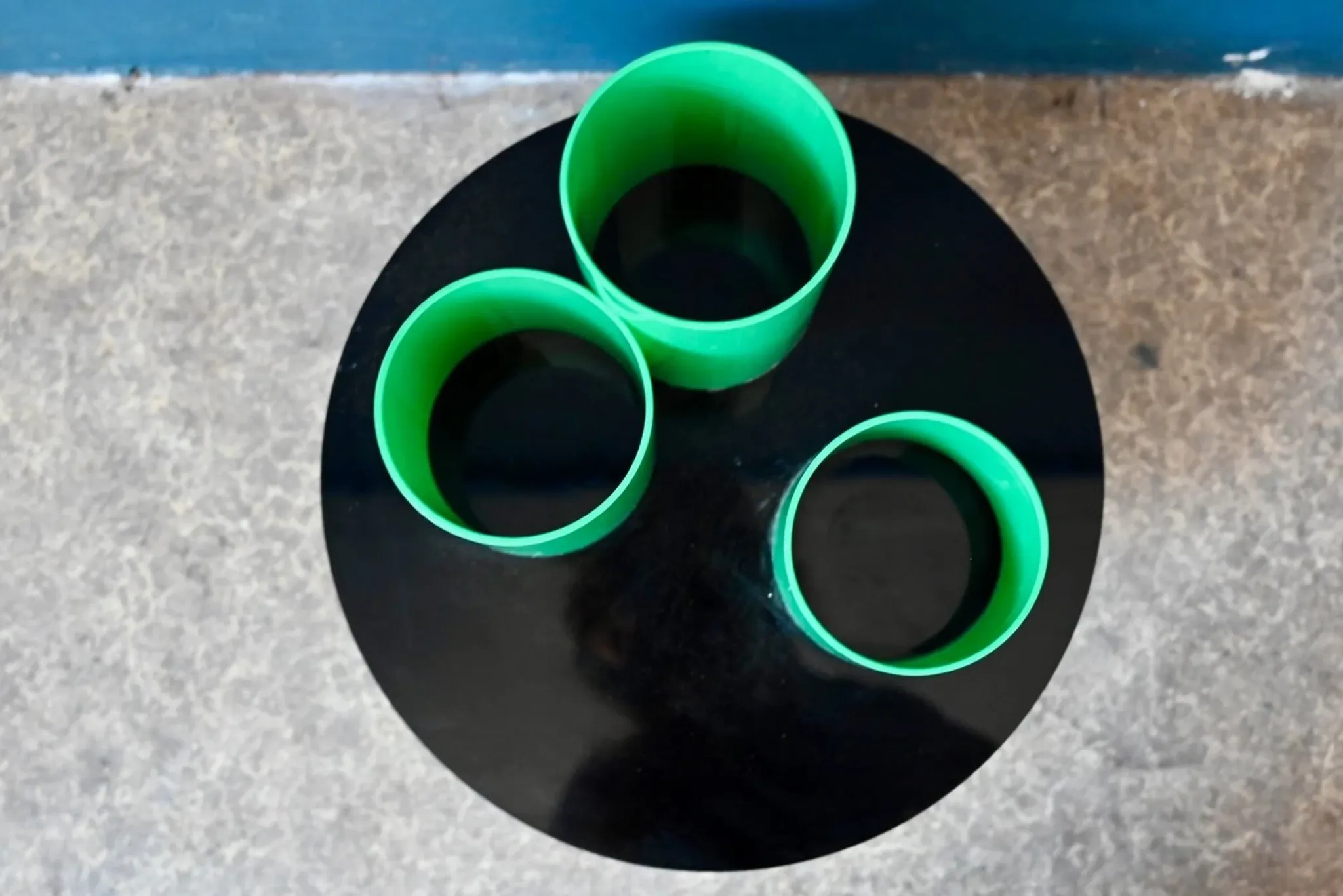Green plexiglass coffee table in Memphis design style from the 1980s.
