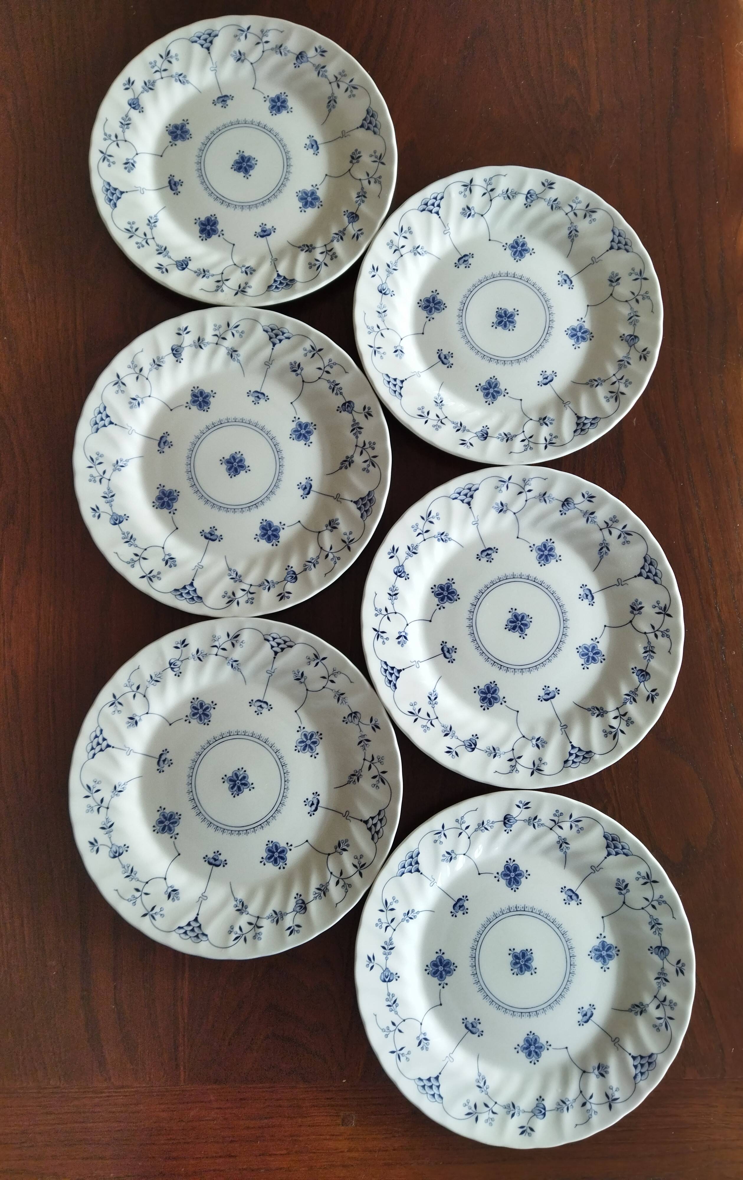 6 English dinner plates, Scandinavian decor